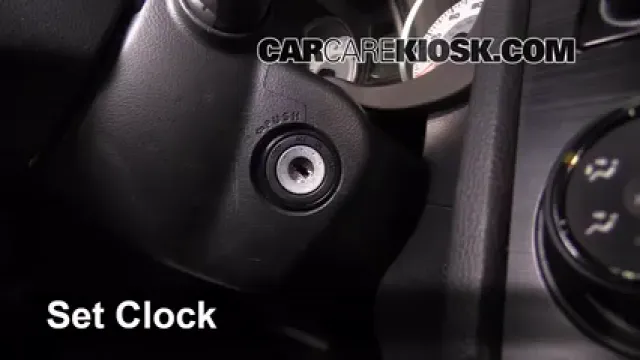 2012 Subaru Impreza 2.0L 4 Cyl. Wagon Reloj Fijar hora de reloj